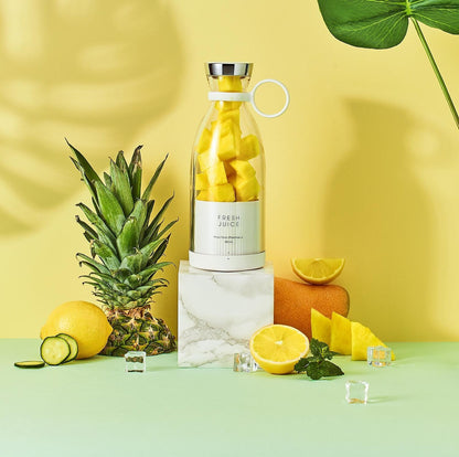 THE ONLINE SPA™️ Blender Bottle