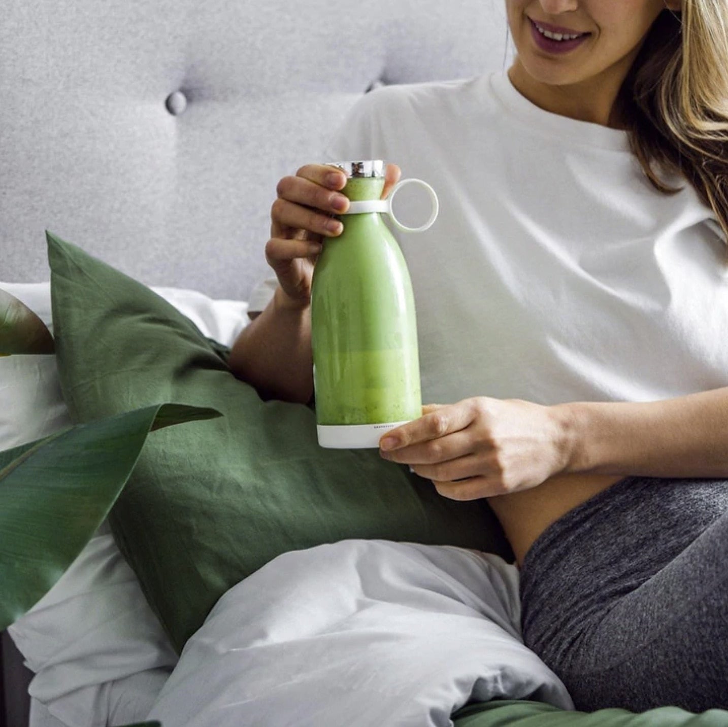 THE ONLINE SPA™️ Blender Bottle